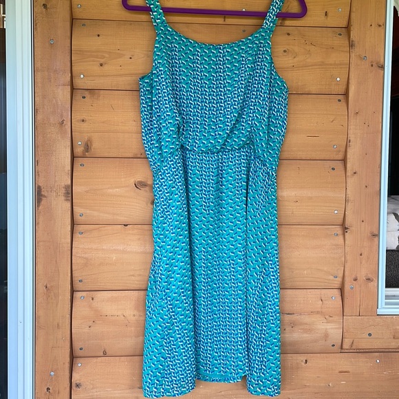 NY Collection blouson and tank style geometric print dress.  Size Large. - Picture 10 of 10